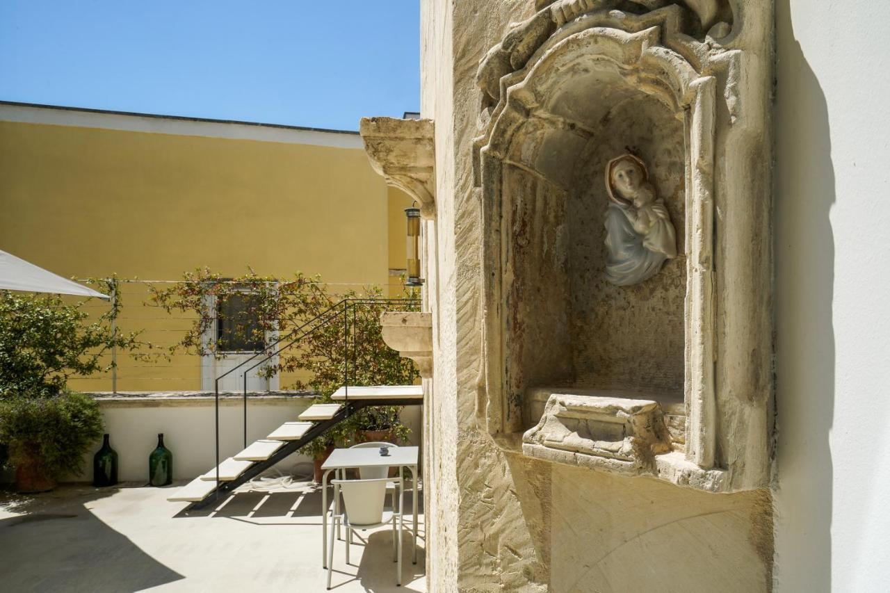 Palazzo De Noha - Boutique Hotel เลชเช ภายนอก รูปภาพ