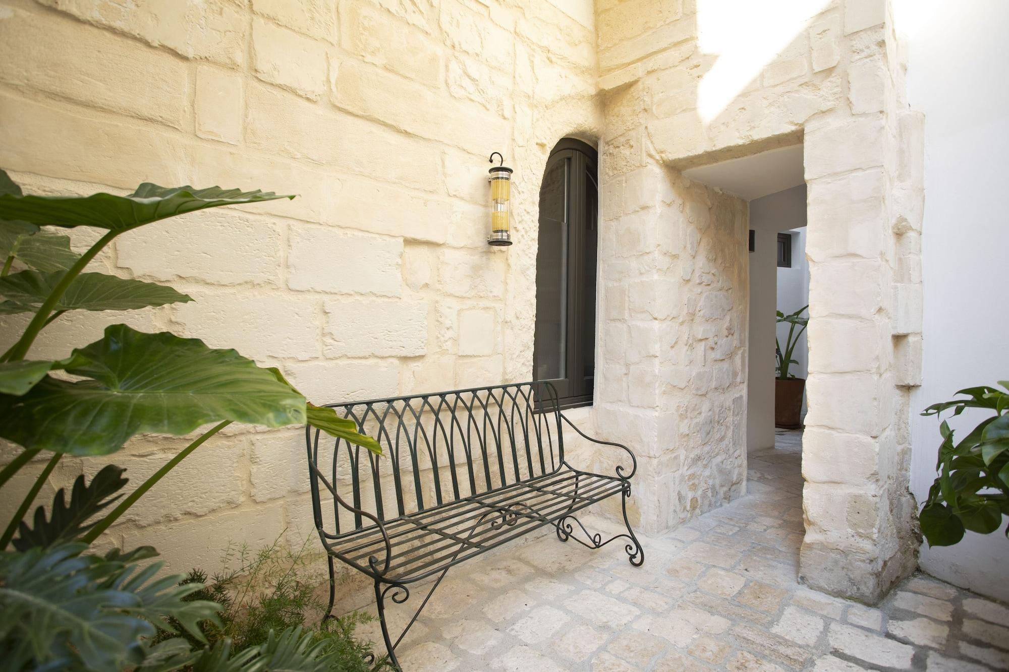 Palazzo De Noha - Boutique Hotel เลชเช ภายนอก รูปภาพ
